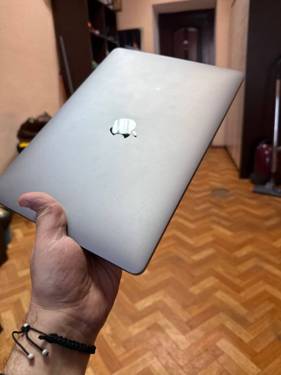 MacBook Pro 2017 16 GB 1TB SSD